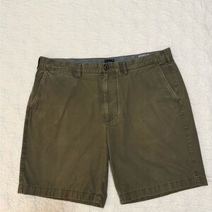 J. Crew Olive Green Flat Front Shorts Classic Style sz. 38 / 9” inseam